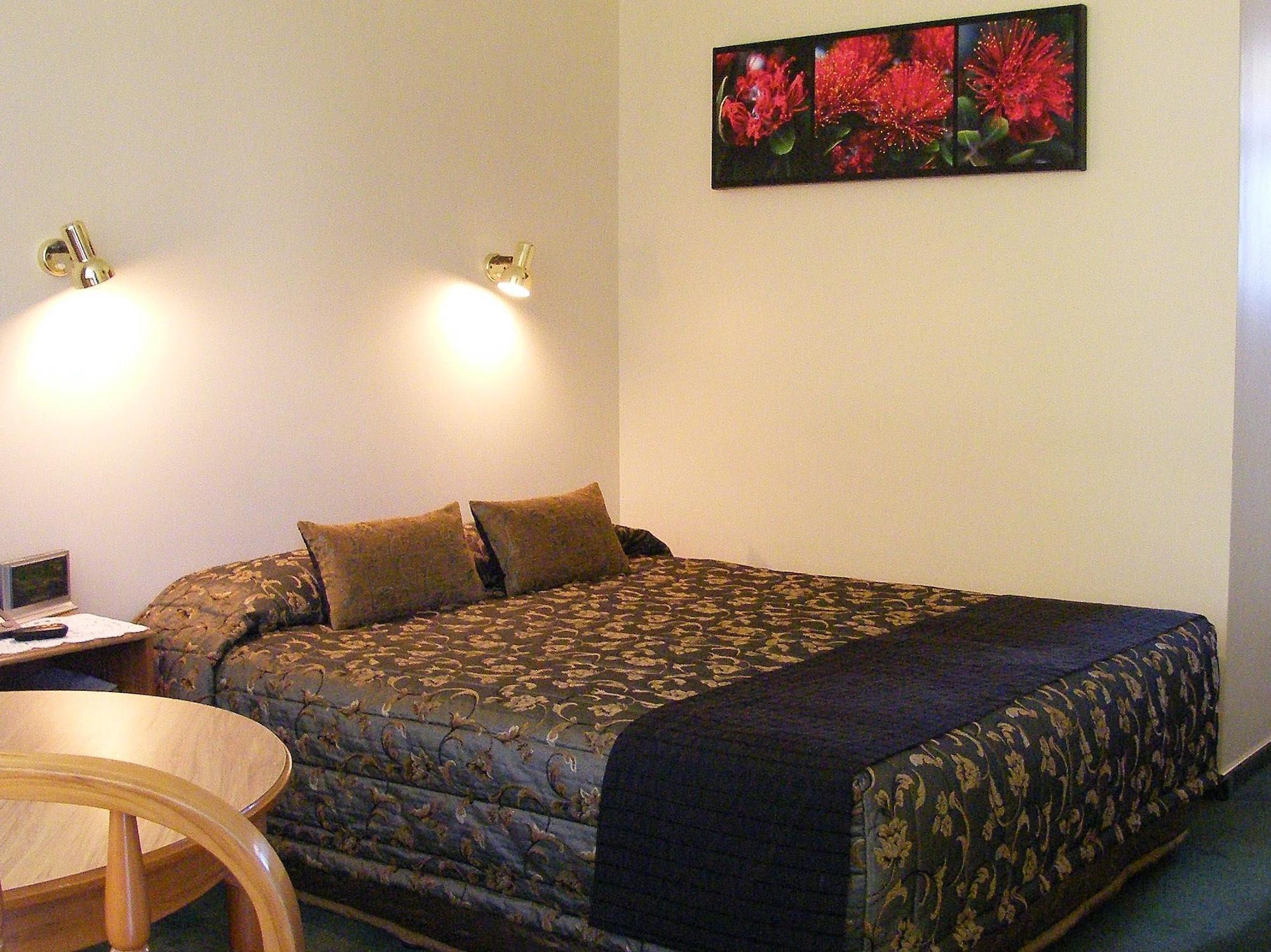 Westport Motels 2* Westport