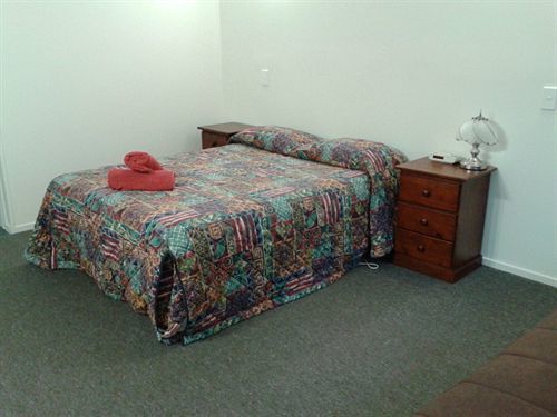 Westport Motels